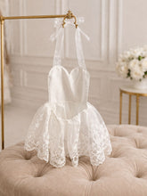 Load image into Gallery viewer, Lace halterneck
