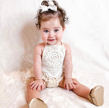 Load image into Gallery viewer, Odette
