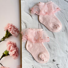 Load image into Gallery viewer, Sweet little socks
