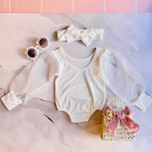 Load image into Gallery viewer, Puff Sleeve Top &amp; Headband
