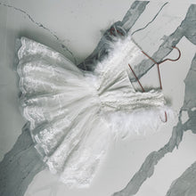 Load image into Gallery viewer, White Feather Dress (2-5years)
